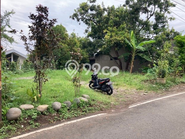 Lahan Kosong Dijual di Bandung dengan Area 393m2 Lahan Kosong Dijual di Bandung dengan Area 393m2