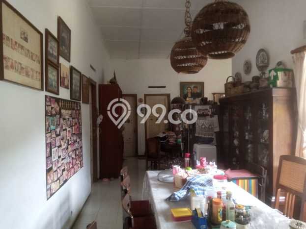 Rumah Elit Modern Tanpa Renovasi di Riau Bandung Rumah Elit Modern Tanpa Renovasi di Riau Bandung