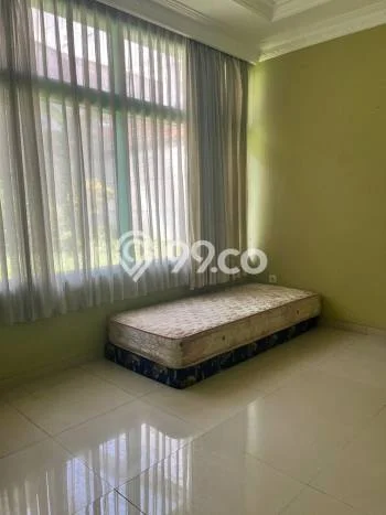 Rumah Kontrakan Bandung LT 510m2 LB 325m2 Area Riau Rumah Kontrakan Bandung LT 510m2 LB 325m2 Area Riau