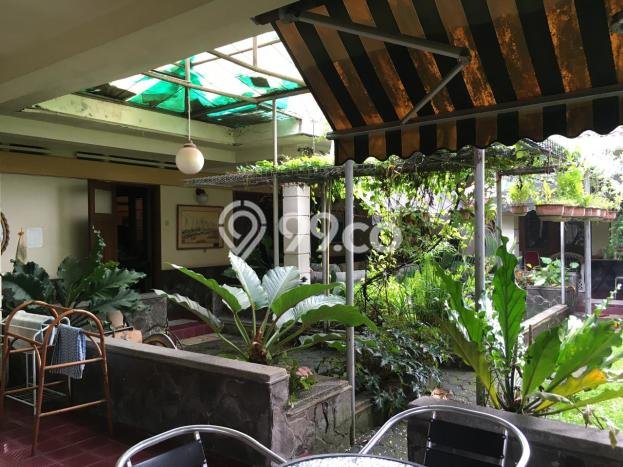 Rumah Elit Modern Siap Huni di Dago Bandung Rumah Elit Modern Siap Huni di Dago Bandung