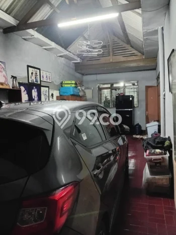 Rumah Luxury Modern Tanpa Renovasi di Buah Batu Bandung Rumah Luxury Modern Tanpa Renovasi di Buah Batu Bandung