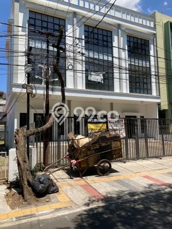 Disewakan Ruko di Pusat Kota Bandung Ramai Strategis Disewakan Ruko di Pusat Kota Bandung Ramai Strategis