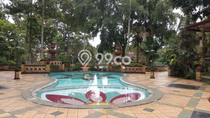 INVESTASI TEPAT! Rumah area , LT 324m2m² LB 240m2m² INVESTASI TEPAT! Rumah area , LT 324m2m² LB 240m2m²