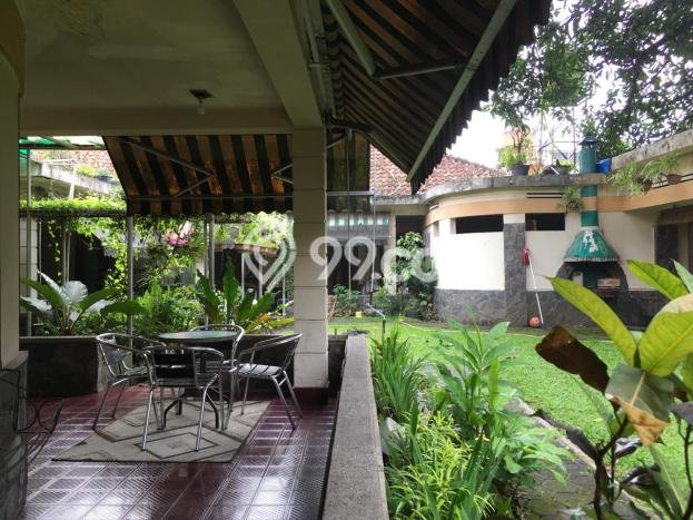 Rumah Elit Modern Siap Huni di Dago Bandung Rumah Elit Modern Siap Huni di Dago Bandung
