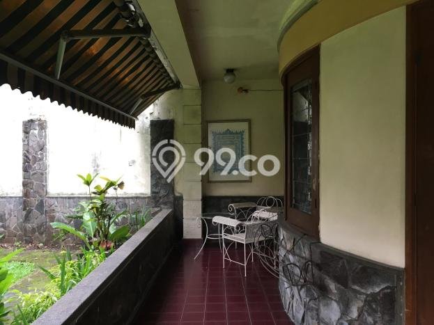 Rumah Elit Modern Siap Huni di Dago Bandung Rumah Elit Modern Siap Huni di Dago Bandung