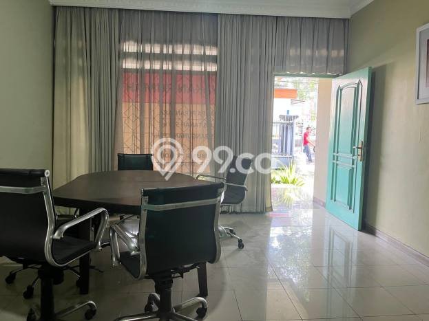 Rumah Kontrakan Bandung LT 510m2 LB 325m2 Area Riau Rumah Kontrakan Bandung LT 510m2 LB 325m2 Area Riau