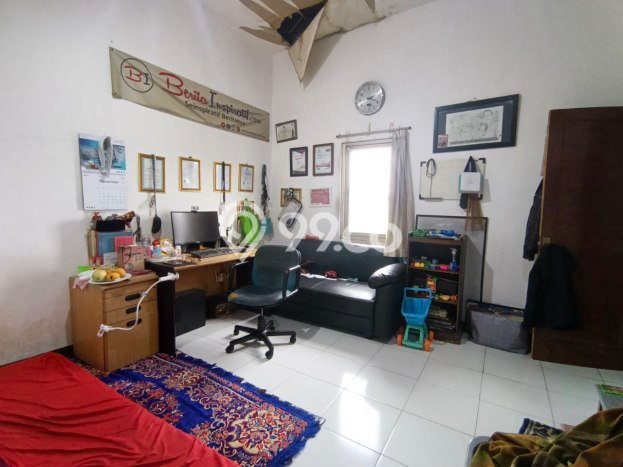 Dijual Cepat Rumah Bagus Siap Huni LB 200m2 di Arcamanik, Bandung Dijual Cepat Rumah Bagus Siap Huni LB 200m2 di Arcamanik, Bandung