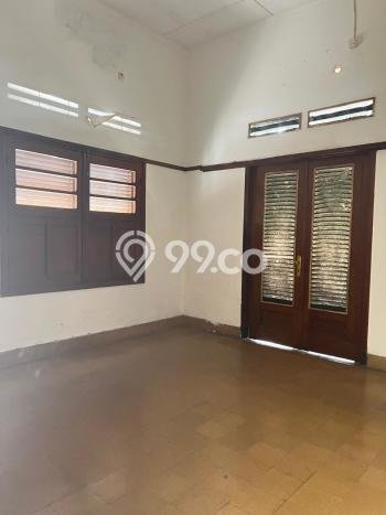 Sewa Rumah Modern di Coblong Siap Huni dan Kondisi Bagus Sewa Rumah Modern di Coblong Siap Huni dan Kondisi Bagus