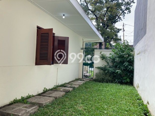 Rumah Luxury Modern Tanpa Renovasi di Riau Bandung Rumah Luxury Modern Tanpa Renovasi di Riau Bandung