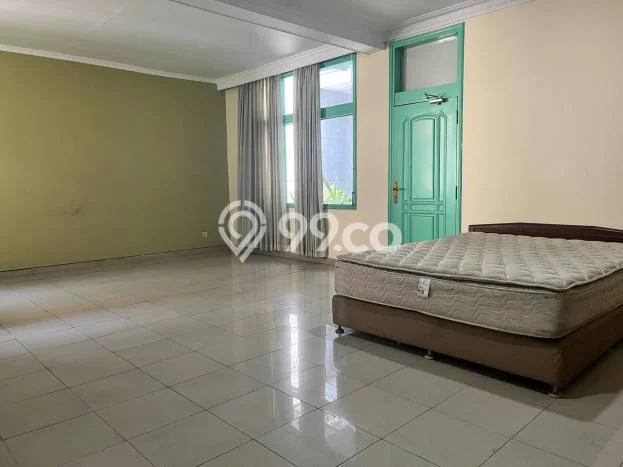 Rumah Kontrakan Bandung LT 510m2 LB 325m2 Area Riau Rumah Kontrakan Bandung LT 510m2 LB 325m2 Area Riau