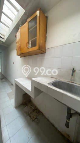 Disewakan Rumah Harga Terjangkau di Setiabudi Jakarta Selatan dengan 3 Kamar Tidur Disewakan Rumah Harga Terjangkau di Setiabudi Jakarta Selatan dengan 3 Kamar Tidur