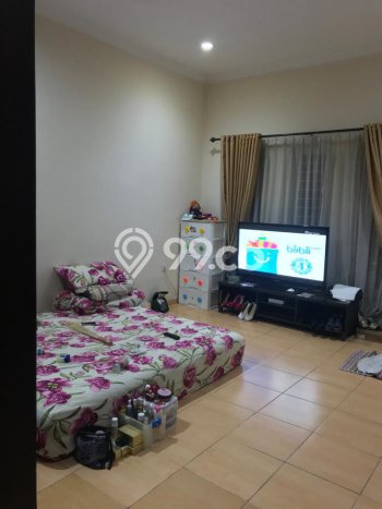 INVESTASI TEPAT! Rumah di Jelambar, LT 78m² LB 180m² INVESTASI TEPAT! Rumah di Jelambar, LT 78m² LB 180m²