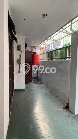 Disewakan Rumah Harga Terjangkau di Setiabudi Jakarta Selatan dengan 3 Kamar Tidur Disewakan Rumah Harga Terjangkau di Setiabudi Jakarta Selatan dengan 3 Kamar Tidur