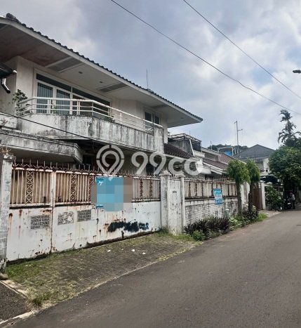 For Sale Hunian Elegan Klasik di Jakarta Selatan For Sale Hunian Elegan Klasik di Jakarta Selatan