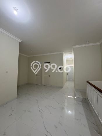 Dijual Rumah Eksklusif 3 KT di Kemanggisan, Jakarta Barat Dijual Rumah Eksklusif 3 KT di Kemanggisan, Jakarta Barat