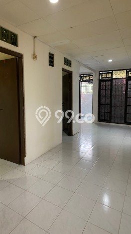 Disewakan Rumah Harga Terjangkau di Setiabudi Jakarta Selatan dengan 3 Kamar Tidur Disewakan Rumah Harga Terjangkau di Setiabudi Jakarta Selatan dengan 3 Kamar Tidur
