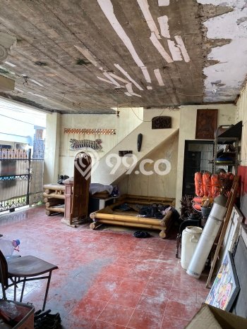 Hunian Eksklusif Siap Huni LT 359m2 di Tebet, Jakarta Selatan Hunian Eksklusif Siap Huni LT 359m2 di Tebet, Jakarta Selatan