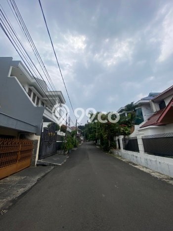 Hunian Eksklusif Siap Huni LT 359m2 di Tebet, Jakarta Selatan Hunian Eksklusif Siap Huni LT 359m2 di Tebet, Jakarta Selatan
