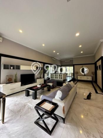 Jual Rumah Luas Elegan Dengan View Eksklusif di Sentul City, Bogor Jual Rumah Luas Elegan Dengan View Eksklusif di Sentul City, Bogor