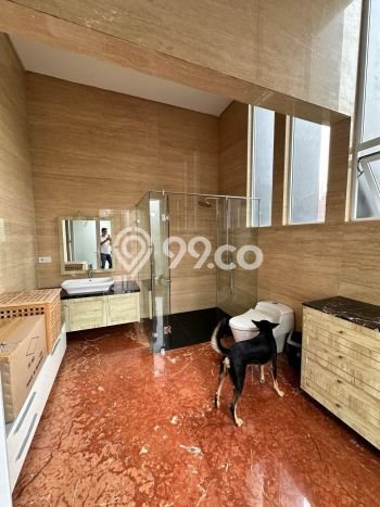 Jual Rumah Luas Elegan Dengan View Eksklusif di Sentul City, Bogor Jual Rumah Luas Elegan Dengan View Eksklusif di Sentul City, Bogor