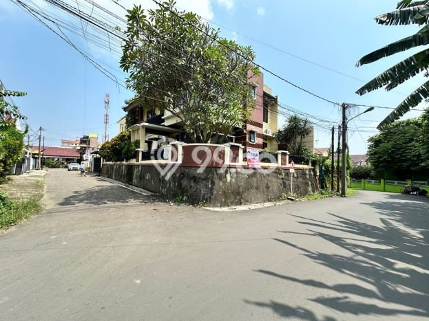 Rumah Luxury Modern Tanpa Renovasi di Tegal Gundil Bogor Rumah Luxury Modern Tanpa Renovasi di Tegal Gundil Bogor