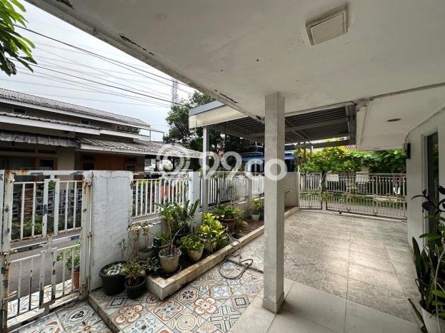 Rumah Modern 5 KT LT 207m2 di Kedungbadak Rumah Modern 5 KT LT 207m2 di Kedungbadak