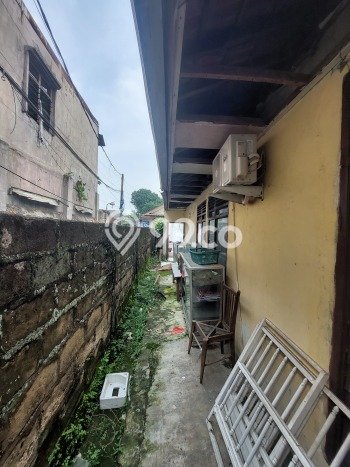Tanah Kosong Dijual di Depok dengan Area 415m2 Tanah Kosong Dijual di Depok dengan Area 415m2