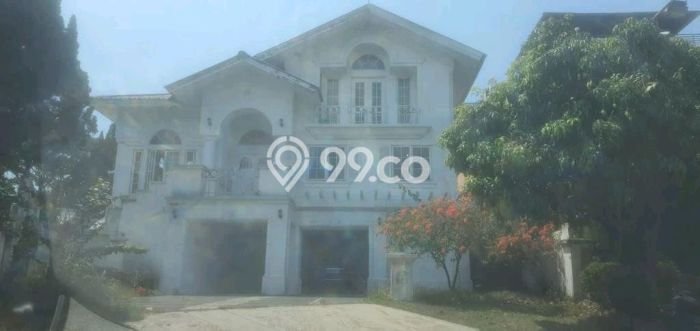 Ready to Use! Luxury House LT 1070m2 Desain Elegan di Sentul City Ready to Use! Luxury House LT 1070m2 Desain Elegan di Sentul City