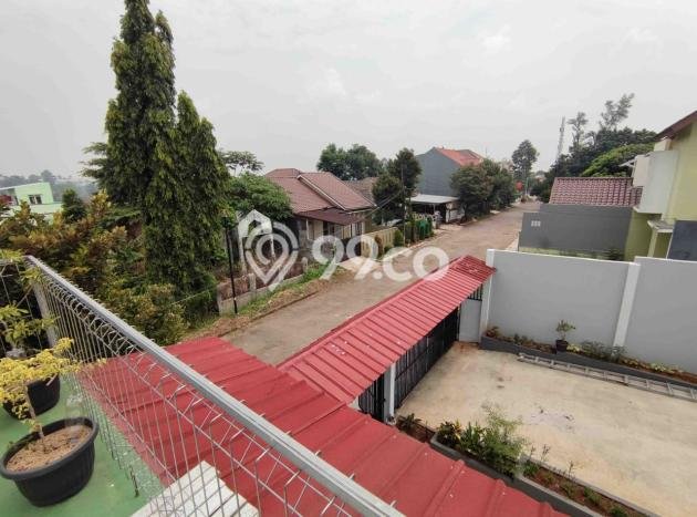 Untuk Dijual Kost di Citeureup, Bogor, 8 KT, 9 KM, Luas 200m2 Untuk Dijual Kost di Citeureup, Bogor, 8 KT, 9 KM, Luas 200m2