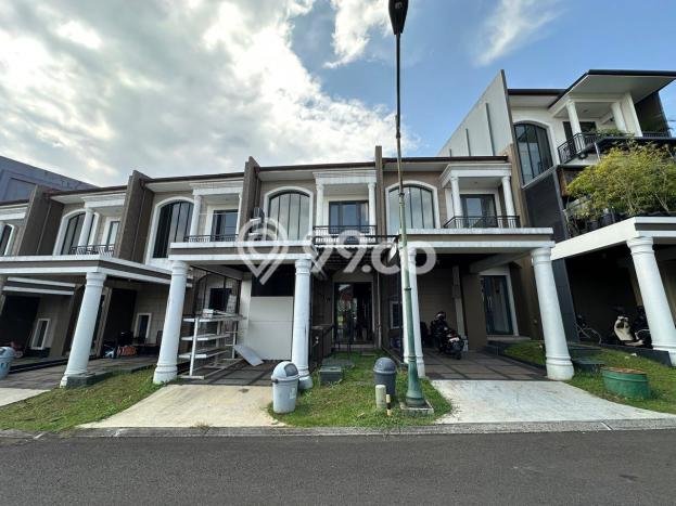 Lokasi Strategis! Dijual Ruko Bisnis di Ciawi, Bogor Kondisi Baik Lokasi Strategis! Dijual Ruko Bisnis di Ciawi, Bogor Kondisi Baik