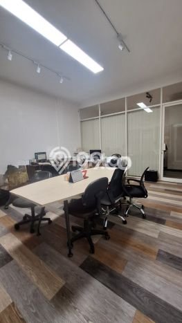 Dijual Ruko Premium di Kutisari, Luas 92m2m², Jalan Utama, Area Bisnis Dijual Ruko Premium di Kutisari, Luas 92m2m², Jalan Utama, Area Bisnis