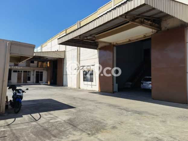 FOR RENT! Gudang di Margomulyo Cocok untuk Bisnis 5040m2 FOR RENT! Gudang di Margomulyo Cocok untuk Bisnis 5040m2