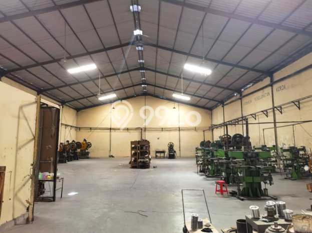 FOR RENT! Gudang di Margomulyo Cocok untuk Bisnis 5040m2 FOR RENT! Gudang di Margomulyo Cocok untuk Bisnis 5040m2