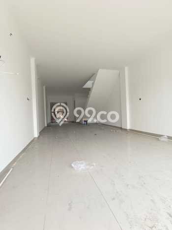 Ruko Bagus Dijual LB 119m2 Lokasi Strategis Tangerang Selatan Area Cocok untuk Bisnis Ruko Bagus Dijual LB 119m2 Lokasi Strategis Tangerang Selatan Area Cocok untuk Bisnis