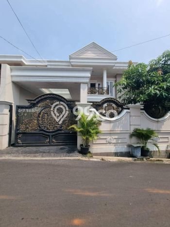 Siap Huni Hunian Elit 5 Kamar di Pesanggrahan Dekat ke Mana Pun Siap Huni Hunian Elit 5 Kamar di Pesanggrahan Dekat ke Mana Pun