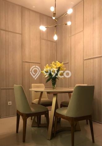 Jual Rumah Mewah Elegan Dengan View Cantik di BSD, Tangerang Jual Rumah Mewah Elegan Dengan View Cantik di BSD, Tangerang