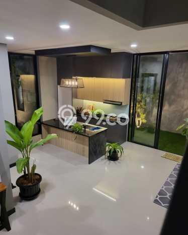 HUNIAN PILIHAN! Rumah di BSD City, Luas 135m² LB 160m² HUNIAN PILIHAN! Rumah di BSD City, Luas 135m² LB 160m²