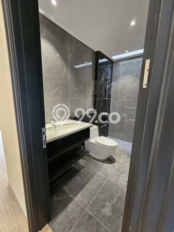 Hunian Impian Keluarga LB 325m² Lokasi Tenang di BSD City, Tangerang Hunian Impian Keluarga LB 325m² Lokasi Tenang di BSD City, Tangerang