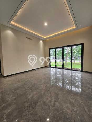 Hunian Impian Keluarga LB 325m² Lokasi Tenang di BSD City, Tangerang Hunian Impian Keluarga LB 325m² Lokasi Tenang di BSD City, Tangerang