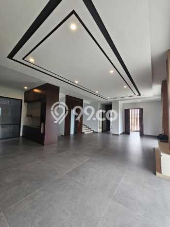 Jual Rumah Luas Megah Dengan View Cantik di Alam Sutera, Tangerang Jual Rumah Luas Megah Dengan View Cantik di Alam Sutera, Tangerang