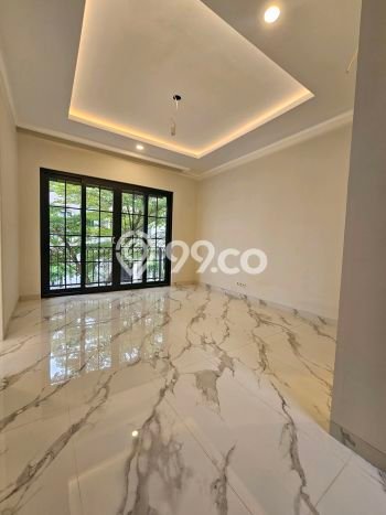 Hunian Elit LB 275m2 Siap Pakai Desain Elegan di BSD Green Wich, Tangerang Hunian Elit LB 275m2 Siap Pakai Desain Elegan di BSD Green Wich, Tangerang
