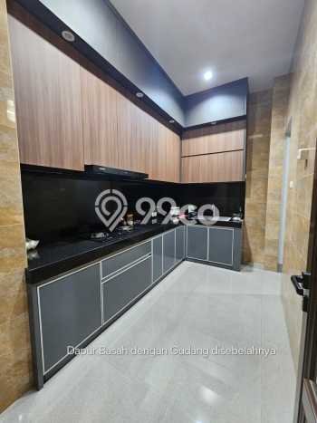 Rumah Elit LB 350m2 Siap Huni Desain Elegan di BSD, Tangerang Rumah Elit LB 350m2 Siap Huni Desain Elegan di BSD, Tangerang