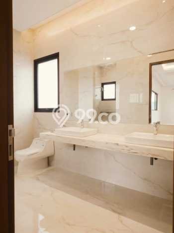 Dijual Rumah Mewah Megah Dengan View Cantik di BSD, Tangerang Dijual Rumah Mewah Megah Dengan View Cantik di BSD, Tangerang
