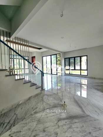 Jual Rumah Luas Elegan Dengan View Eksklusif di BSD, Tangerang Jual Rumah Luas Elegan Dengan View Eksklusif di BSD, Tangerang