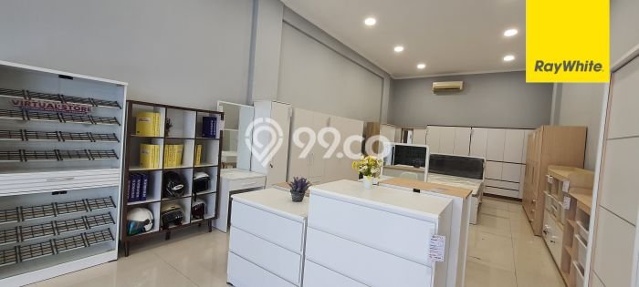 Ruko Bagus LT 80m2 LB 240m2 Dijual di Cibinong Bogor Ruko Bagus LT 80m2 LB 240m2 Dijual di Cibinong Bogor