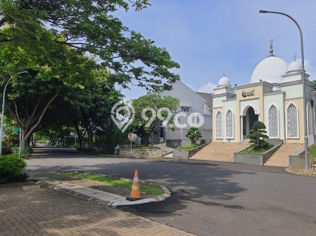 Dijual Hunian Mewah dengan Fasilitas Sekitar Lengkap di Ciracas, Jakarta Timur Dijual Hunian Mewah dengan Fasilitas Sekitar Lengkap di Ciracas, Jakarta Timur