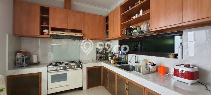 Hunian Mewah LB 261m2 Siap Pakai Desain Elegan di Citra Grand, Jakarta Timur Hunian Mewah LB 261m2 Siap Pakai Desain Elegan di Citra Grand, Jakarta Timur