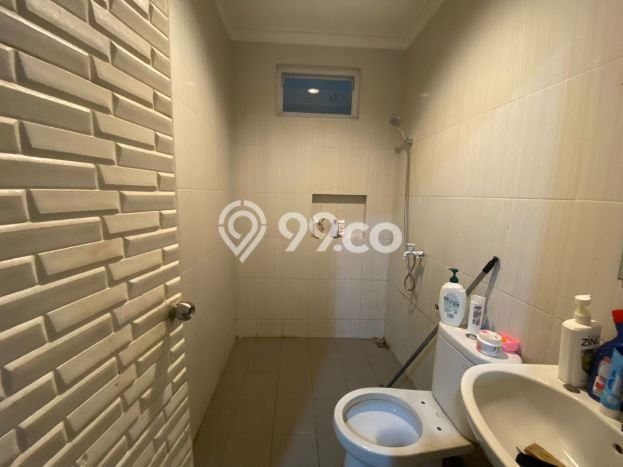 Rumah Strategis Modern Lb 85m2 di Pamulang, Tangerang Selatan Rumah Strategis Modern Lb 85m2 di Pamulang, Tangerang Selatan