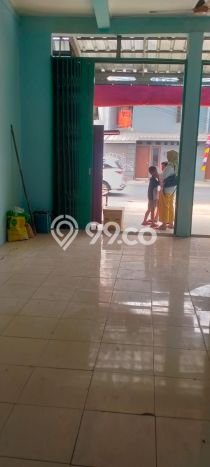 Dijual Rumah 5 Kamar Lokasi Ideal Nyaman dan Strategis di Ciputat Dijual Rumah 5 Kamar Lokasi Ideal Nyaman dan Strategis di Ciputat
