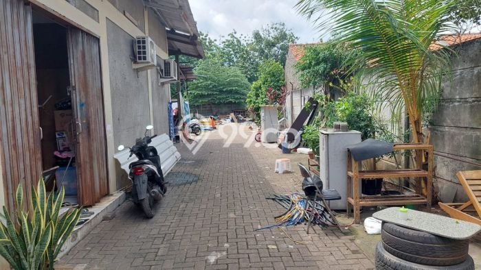 Tanah di Serpong, Tangerang Selatan Luas 1011m2 Dijual Segera Tanah di Serpong, Tangerang Selatan Luas 1011m2 Dijual Segera